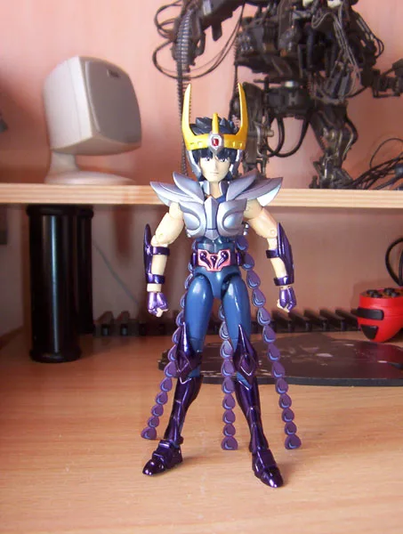 Figurine Myth Cloth 2