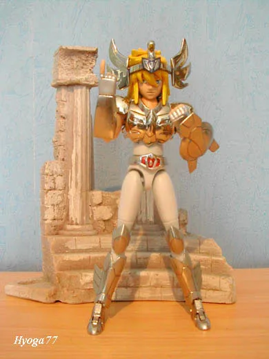 Figurine Myth Cloth 10